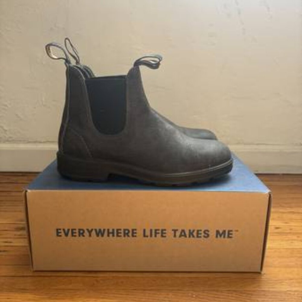 Brand New Blundstone 1910, size M7, W9